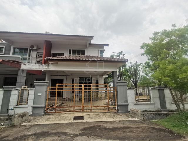 FREEHOLD CORNER BIG LAND 2 Storey Taman Cheng Perdana, Cheng Melaka 1