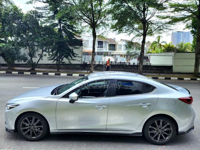 CLEAR STOCK 🔥 Mazda 3 2.0 SEDAN HIGH SKYACTIV - 4