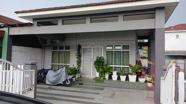 TURUN HARGA ā NON BUMI Single Storey Semi D House Taman Kasa Heights 1