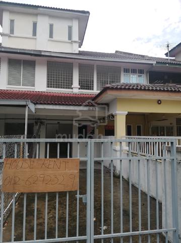 Town House Taman Iklas Sg.Long Cheras 1