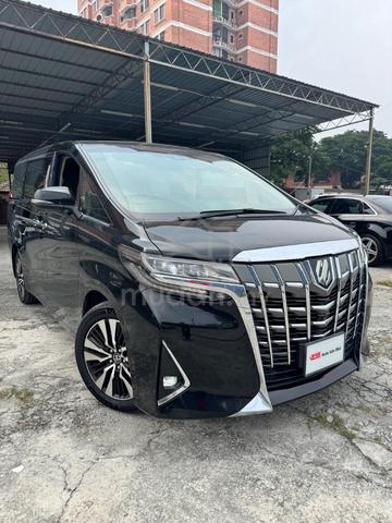 Toyota Alphard 3.5 V6 Facelift 8 Speed Local CBU - 2