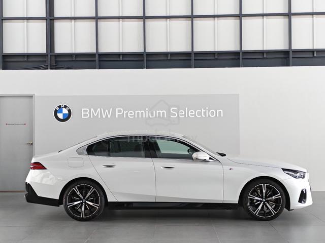 2025 Bmw 530I M SPORT 2.0 MY25 G60 (A) - 4