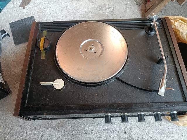 Carousel Image