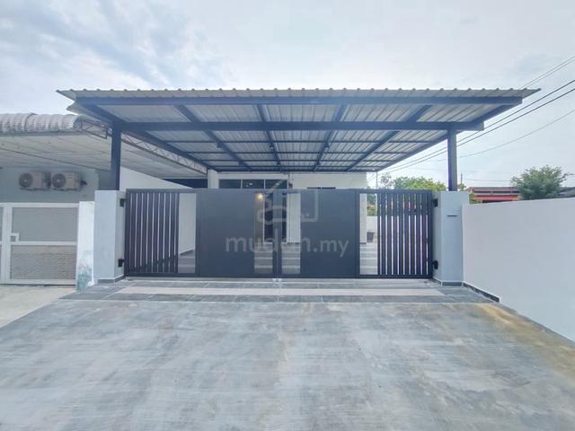 CORNER LOT Teres setingkat Taman Bandar Baru Sg Lalang 1