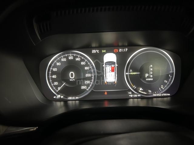 2018 Volvo XC60 2.0 T8 INSCRIPTION FACELIFT (A) - 2