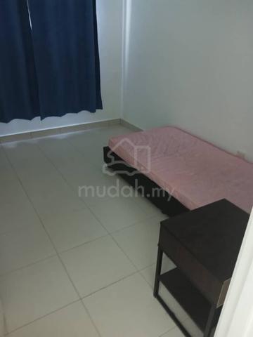 Minimalist furnished middle room 1