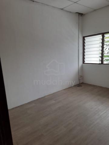 2 Storey Semi-D【Main Road】 Jalan Udini Bukit Dumbar Jelutong 3880sf 5