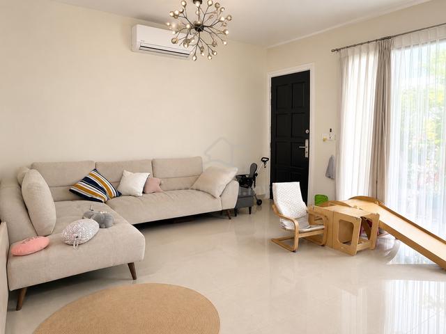 3.5- Storey Premium Fully Renovated Palm Villas 1