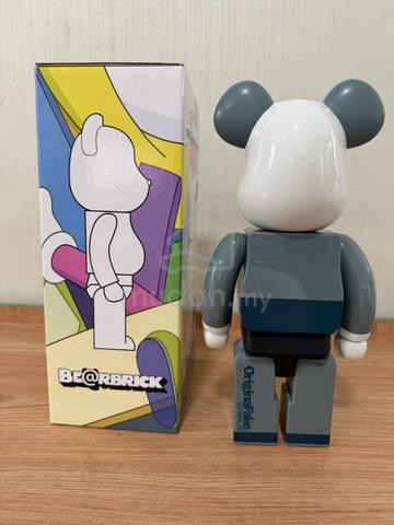 BE@RBRICK 400% KAWS Companion Grey Blue 2006 - photo 2 of 4