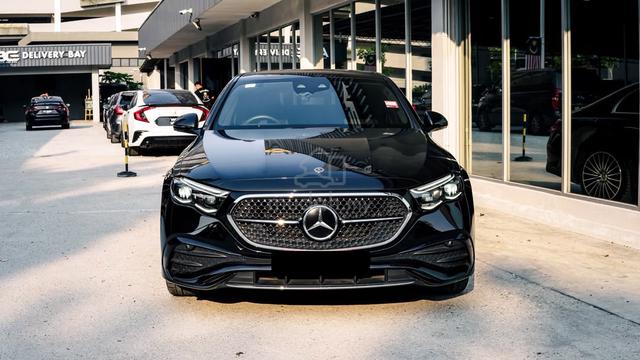 Mercedes Benz E350e 2.0 AMG S.ROOF WARRANTY 2025 - 3