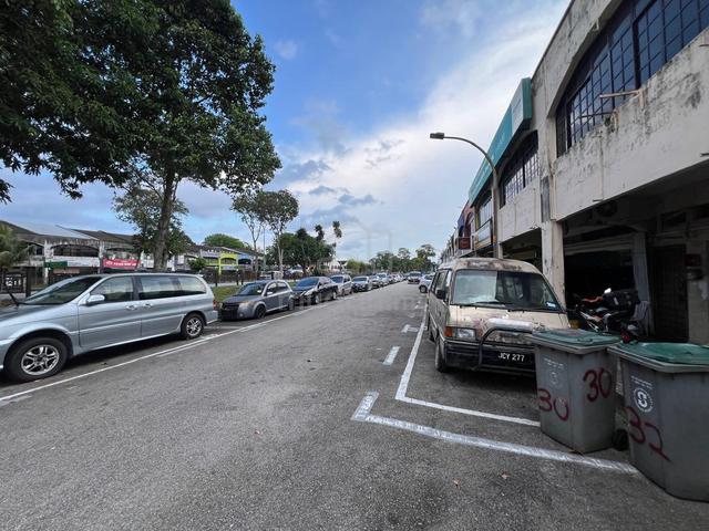 Taman Desa Jaya 2 Storey Shoplot For Sale 22x70, Facing Main Road 1