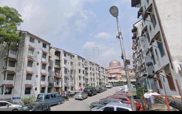 Desa Petaling Flat 1