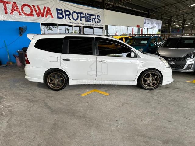 2011 Nissan GRAND LIVINA 1.6 CLASSIC/COMFORT (A) - 2