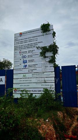 Lot Banglo Strategic Locationfacing Kolej Vokasional Sepang  Dengkil 2