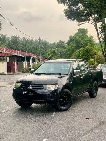 2011 Mitsubishi TRITON 2.5 FACELIFT (M) - 1