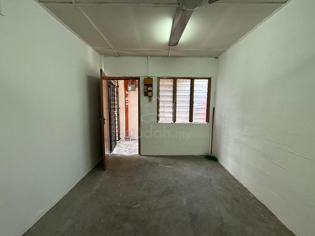 Pandan Jaya Apartment 1