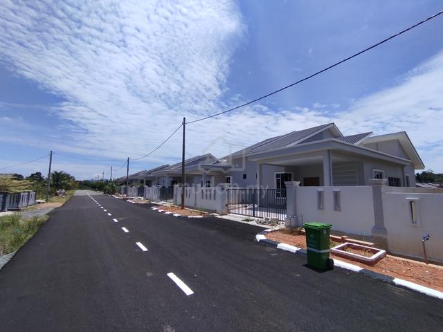 Rumah Semi-D Baru di Taman Sri Idaman 3, Batu Embun, Jerantut 1