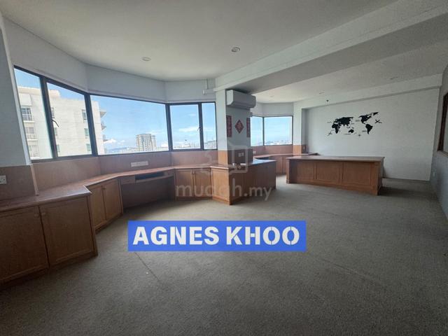 [Key on hand] Gurney Tower Renovated Partly Furnished 1