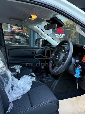 Available offer Mitsubishi TRITON 2.4 4x4 GL (M) - 5