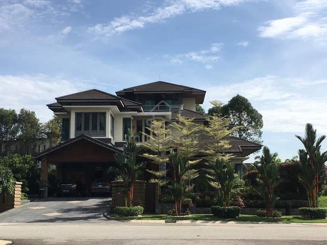FREEHOLD 2-Storey Bungalow - Perdana LAKEVIEW EAST Cyberjaya for SALE 1