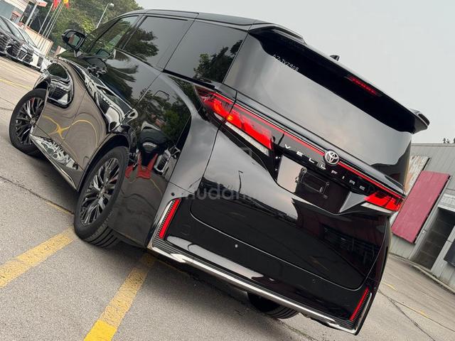 JBL[SUNROOF] 2025 Toyota VELLFIRE 2.4 Z PREMIER - 2