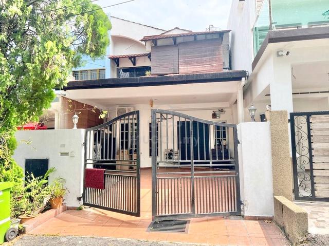 4ROOMS Gated Guarded Double Storey Seksyen 5 Wangsa Maju Near School 1