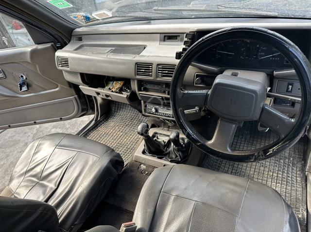 Isuzu INVADER 2.8 SPACE CAB (M) - 3
