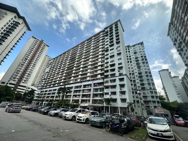 Flat Danau Kota 1