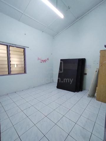 Kulai Taman Mewah Single Storey Low Cost House Sale @ Jalan Selendang 3