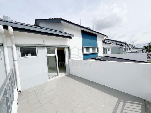 Partially Furnished Kita Mekar Cybersouth – Upper Townhouse 1104 sqft 1