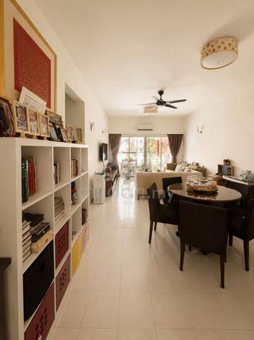 Seri Maya 1