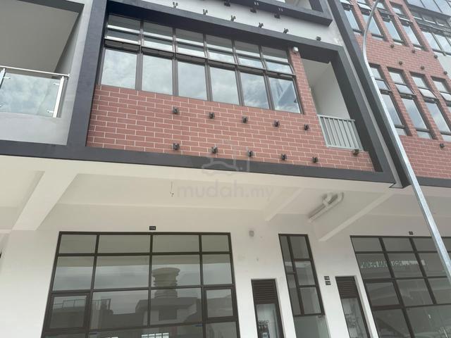 Johor Skudai Shop Lot For Rent 1