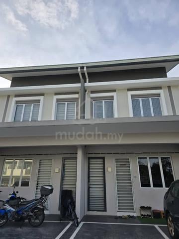 Garden Villa House 1