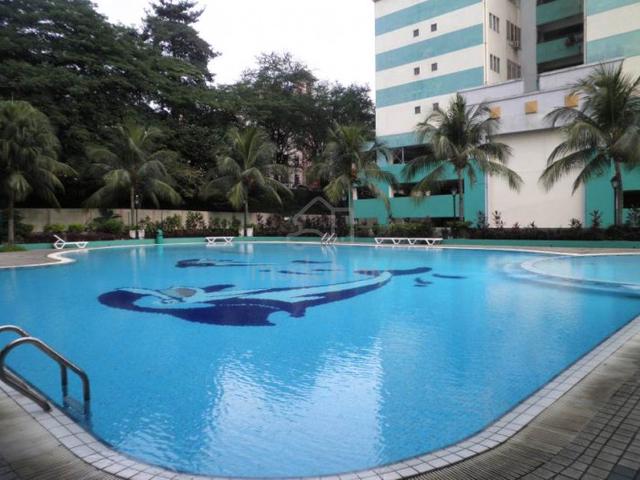 Prisma Perdana 1
