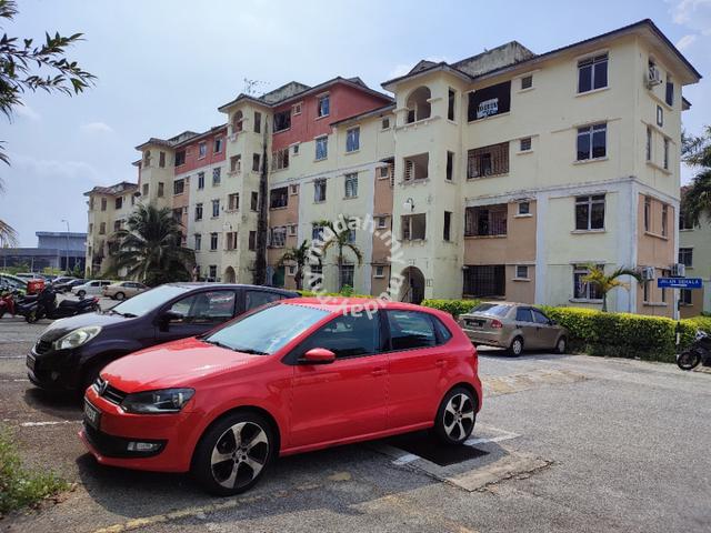 Prima Apartments (Kota Warisan Sepang) 1