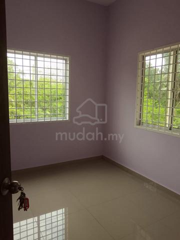 Rumah Untuk Disewa 5