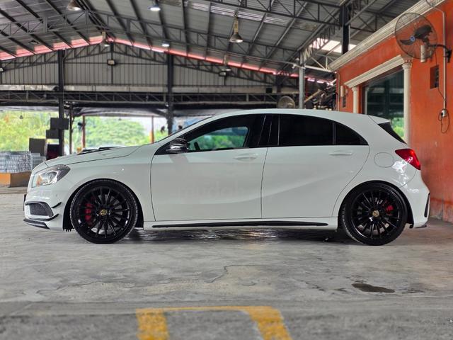 (Loan Kedai) 14/19 Mercedes Benz A45 2.0 (A) AMG - 4