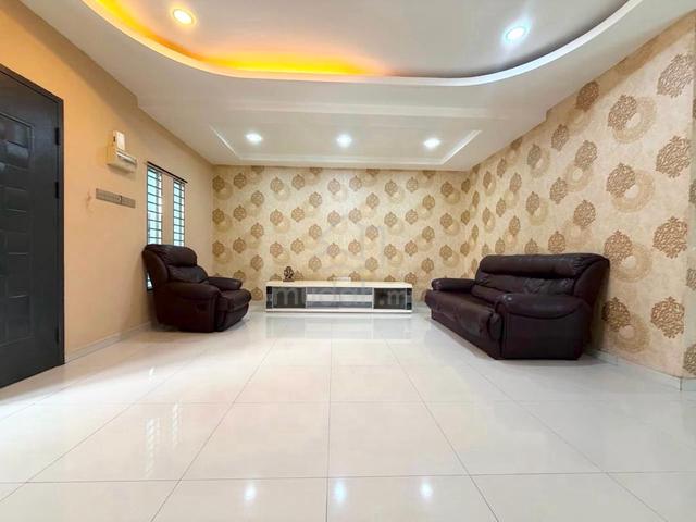 Skudai/ Taman Pulai Utama/ Double Storey/ End Lot 1