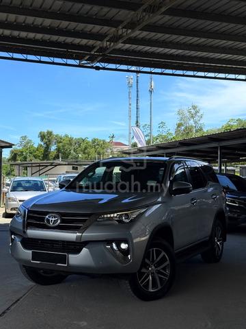 2019 Toyota FORTUNER 2.4 VRZ 4X4 2GD-FTV (A) - 1