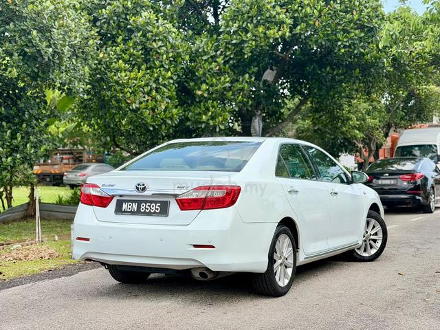 ON THE ROAD 2012 Toyota CAMRY 2.5 V (A) - 4