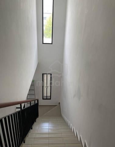 Sewa Rumah di Woodbury termasuk maintenance 1