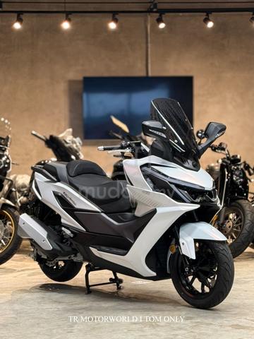 SYM CRUISYM 400 xmax forza adv - photo 39 of 42
