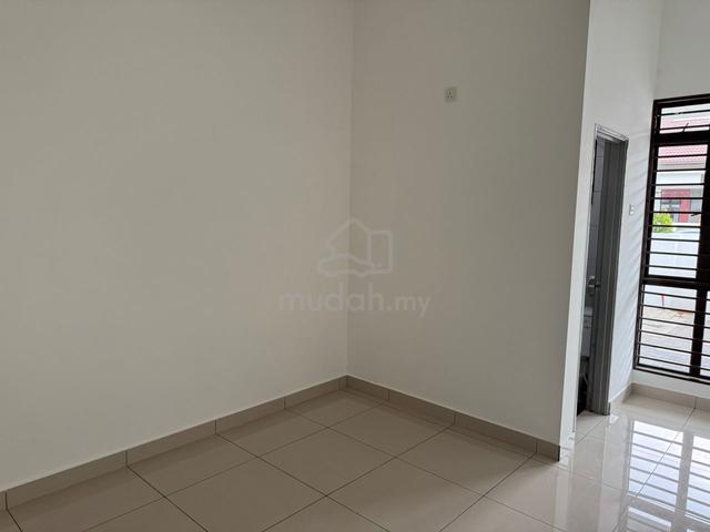 Brand New Single Storey Ruby 4, Bandar Putera 2 @ Klang For Rent 2