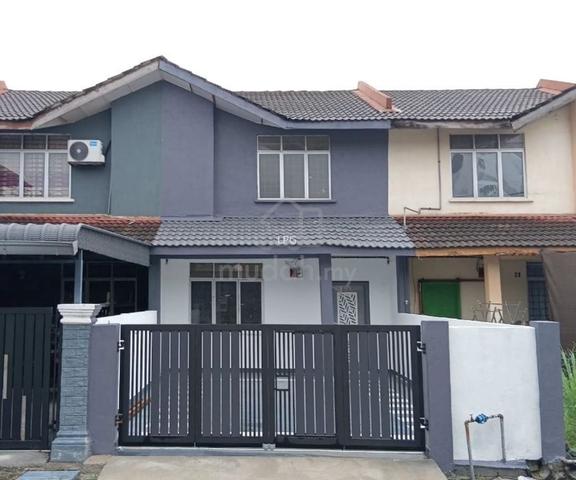 Taman Kemboja Bukit Sentosa Rawang Double Storey House For Sale 1