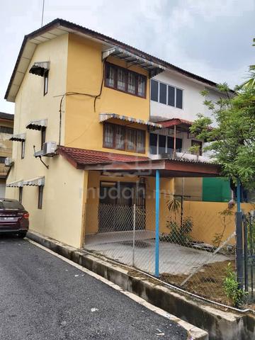 [full loan_GOOD ROI] 3sty 3br3b many car parks Sri Muda Shah Alam 1