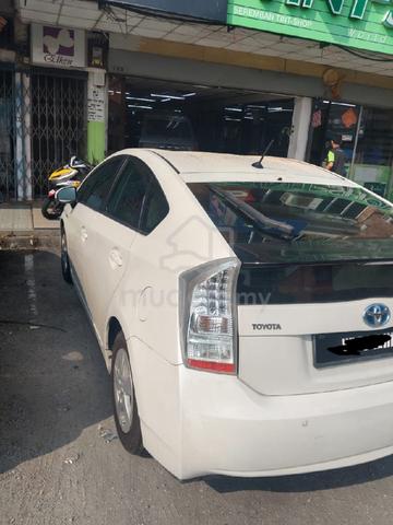 2011 Toyota PRIUS 1.8 (HYBRID) ZVW30R-AHXEBW (A) - 4