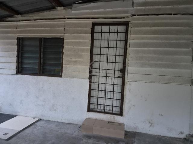 Rumah utk disewa di Kg Baru 1
