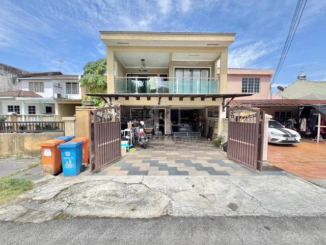 RENOVATED Double Storey Seksyen 10 Shah Alam 1