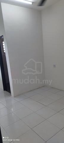 Rumah Teres Baru Bersih Depan Tiada Jiran Kemasukan Segera 3