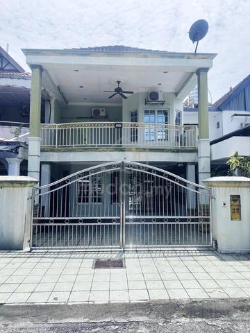 Facing Open Renovated Double Storey House Seksyen 19 Shah Alam 1